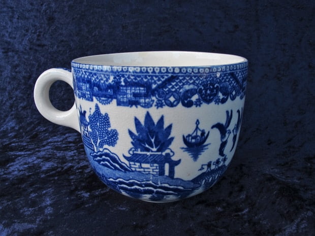 tea cup repaired by Karen Dean / ceramic restoration studios